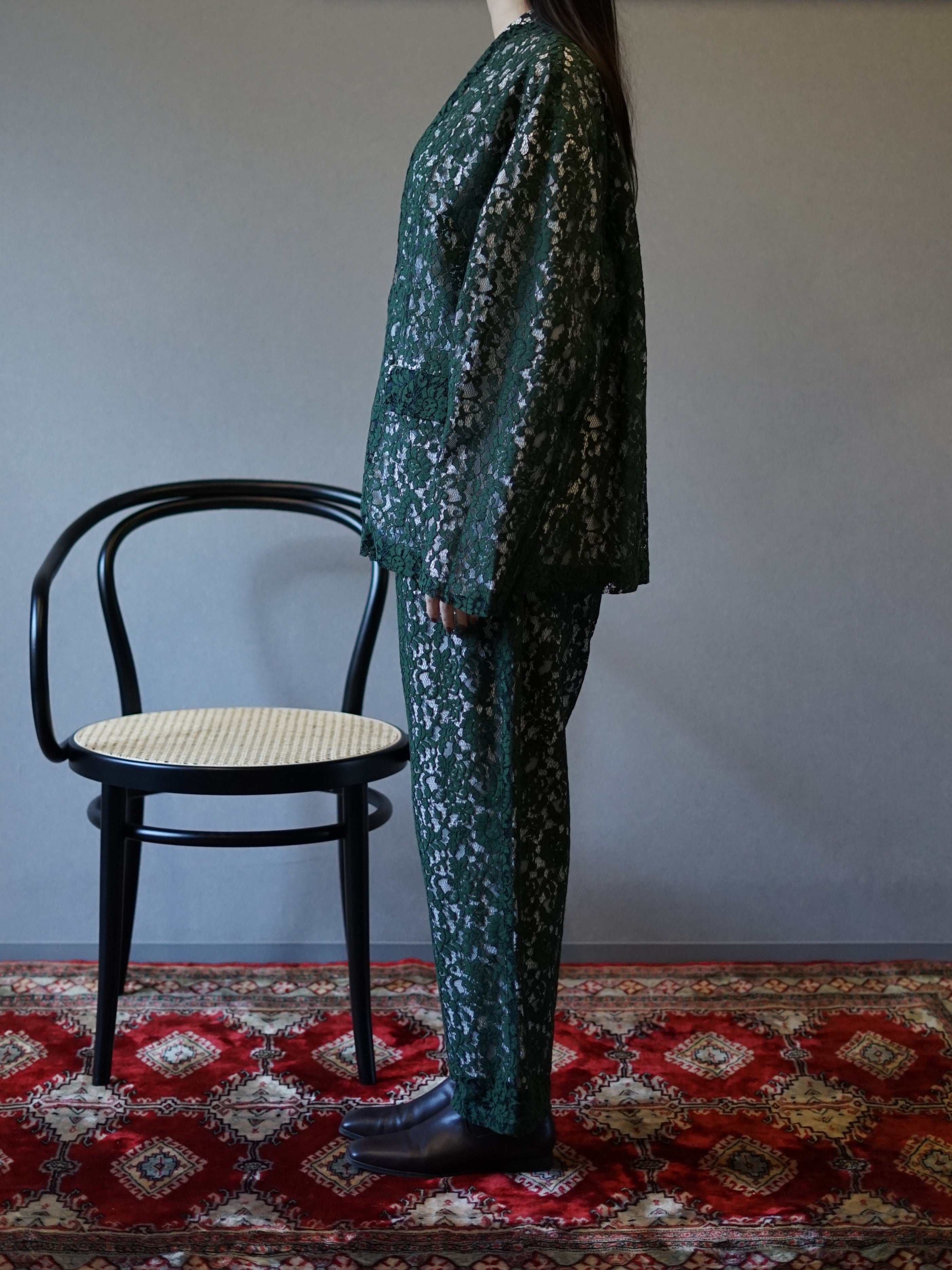 Urig(ウーリッヒ) LACE COLLAR LESS JACKET [GREEN] | Urig